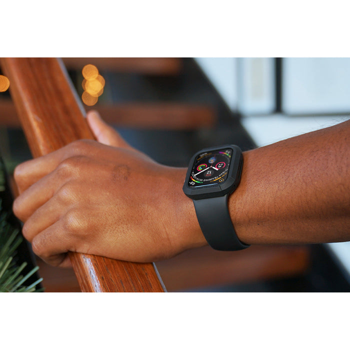 เคสป้องกันกระแทก Rugged Armor สำหรับ  Apple Watch 44/45 มม. สี Matte Black จากแบรนด์ SPIGEN