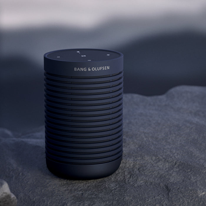 ลำโพงพกพา Beosound Explore สี Navy ดีไซน์ทันสมัย หรูหรา สวยงาม จากแบรนด์ BANG and OLUFSEN