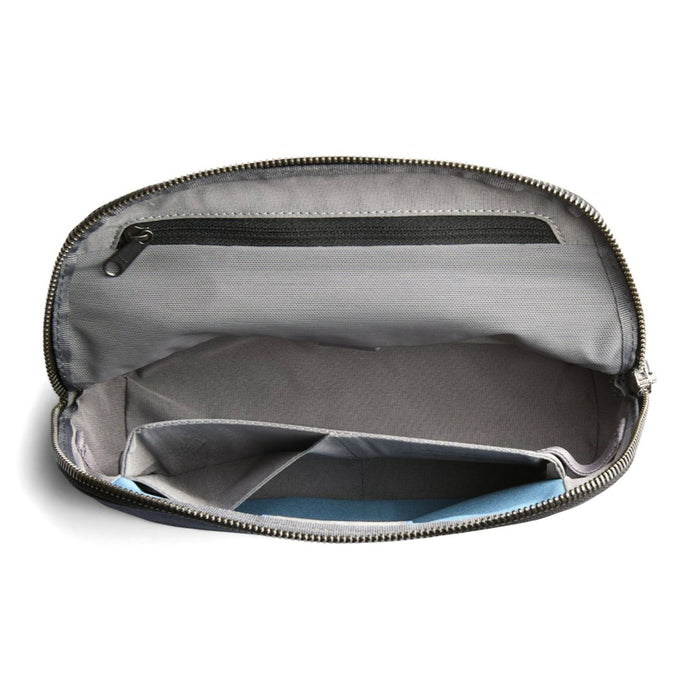 กระเป๋า Bellroy Desk Caddy สี Black