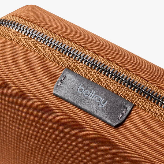 กระเป๋า Bellroy Tech Kit Compact สี Bronze