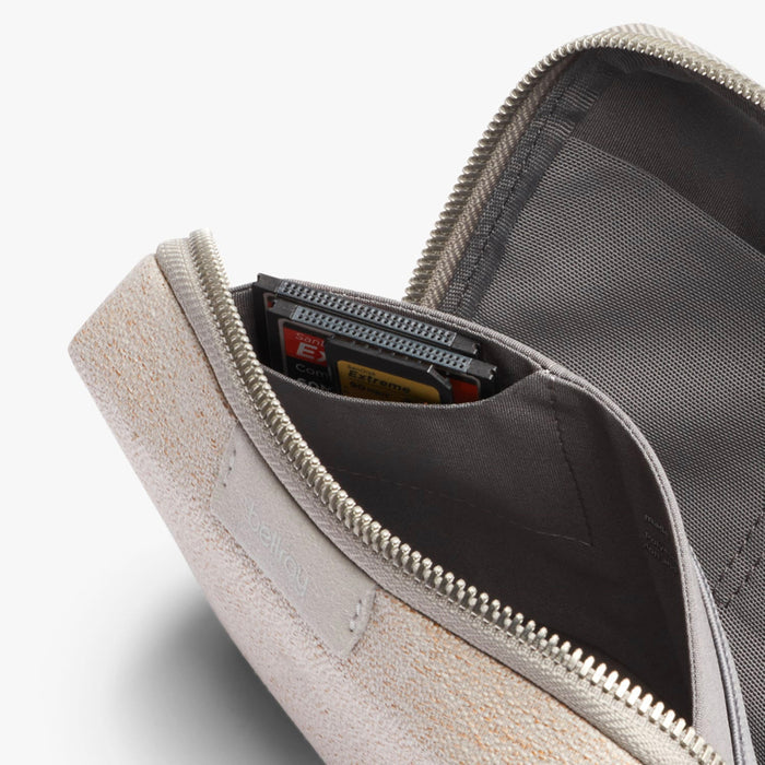 กระเป๋า Bellroy Tech Kit Compact สี Saltbush