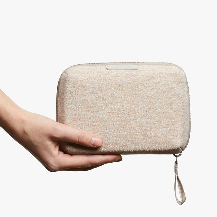 กระเป๋า Bellroy Tech Kit Compact สี Saltbush