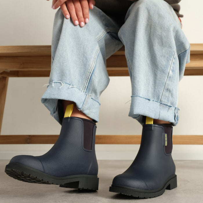 Bobbi Ankle Boot // Midnight Blue