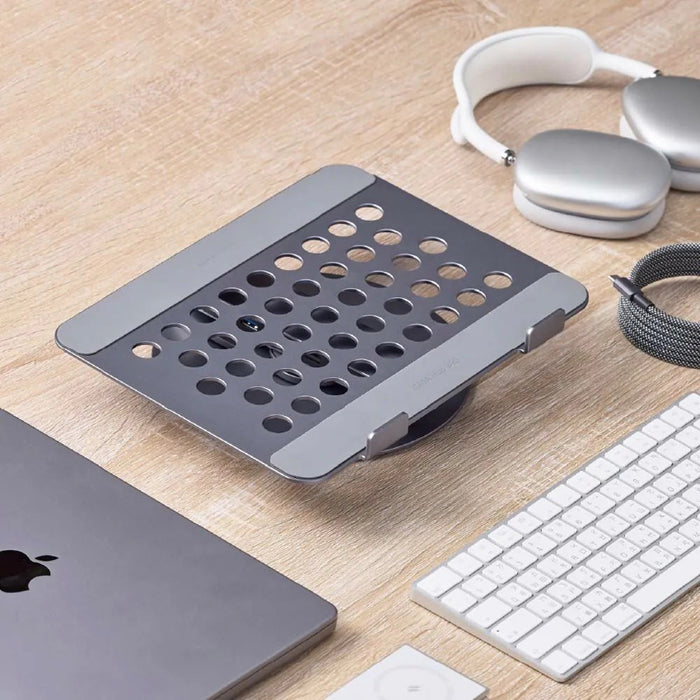 แท่นวาง CASA HUB 360 มาพร้อมฮับ USB-C 8-in-1