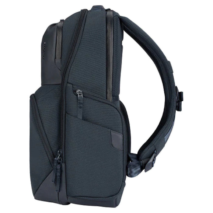 กระเป๋าสะพายหลัง Incase A.R.C. Commuter Pack สี Navy