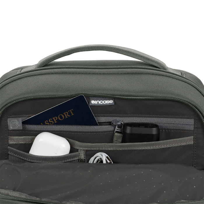 กระเป๋าสะพายหลัง Incase A.R.C. Commuter Pack สี Smoked Ivy