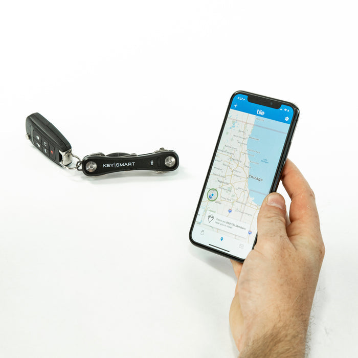 อุปกรณ์ช่วยค้นหากุญแจ KeySmart iPro with Apple Find My สี Black