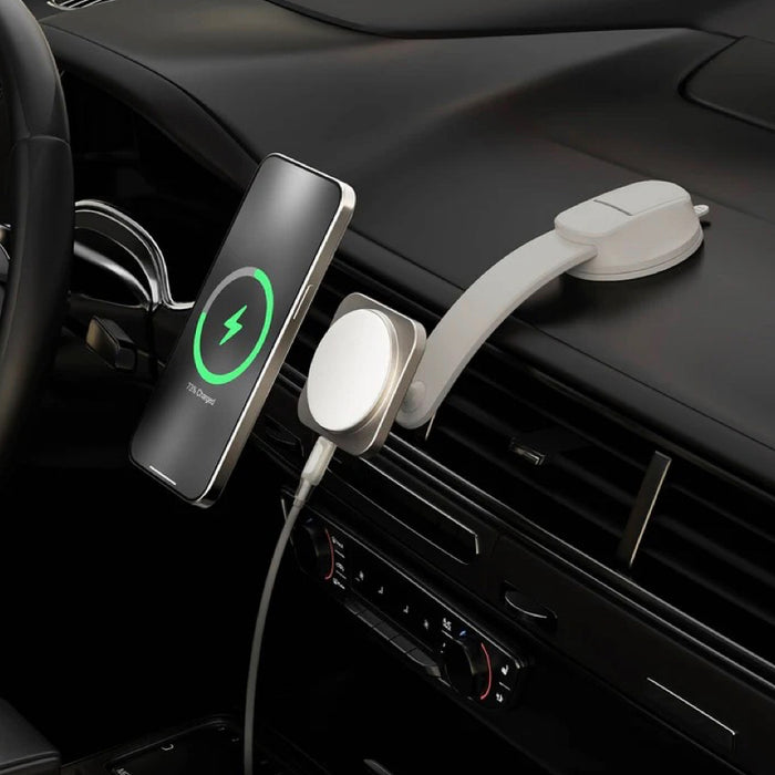 Momax แท่นชาร์จไร้สายแบบแม่เหล็กในรถยนต์ Q2.MagSafe Mount Qi2 สี Titanium