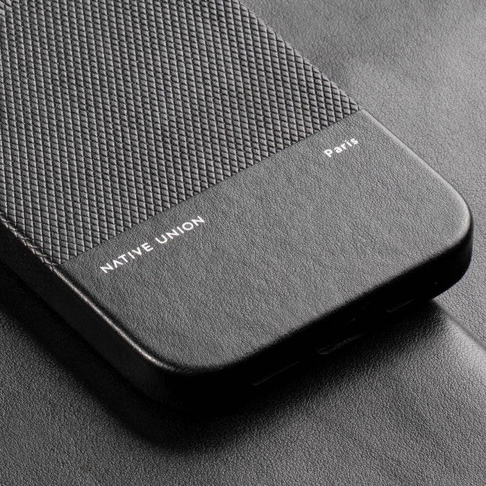 เคส Nativeunion Re-Classic สำหรับ iPhone 14 Pro Max สี Black